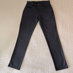 Men’s Old Navy Slim Tech Hybrid Pants - 29x32